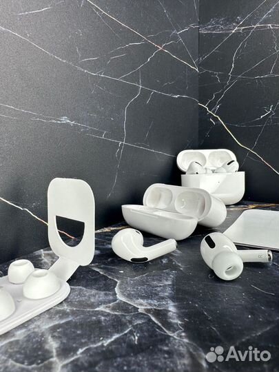 AirPods Про (Premium)