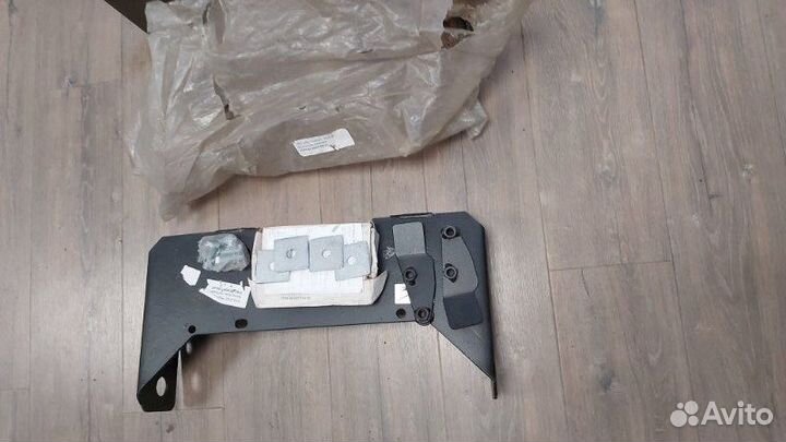 Кронштейн Uaz Patriot