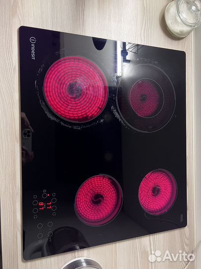 Электрическая панель indesit