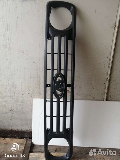 Решетка радиатора нива