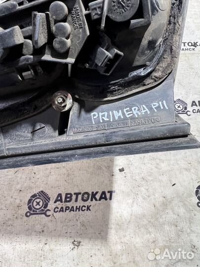 Фонарь багажника правый Nissan Primera P11