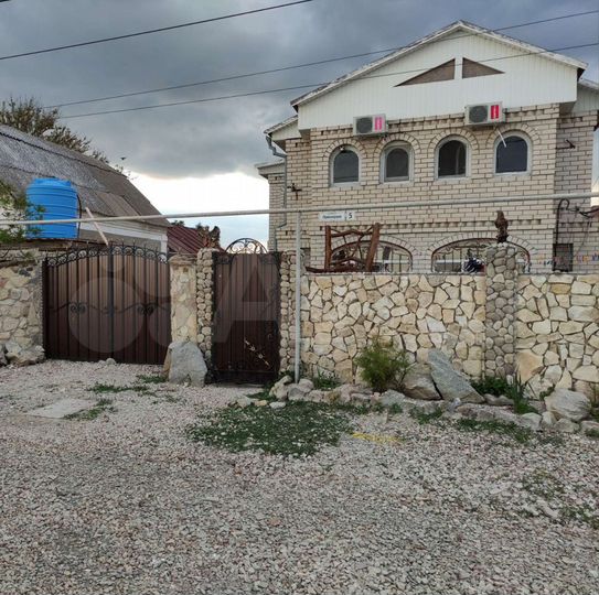 Дом 450 м² на участке 7 сот.