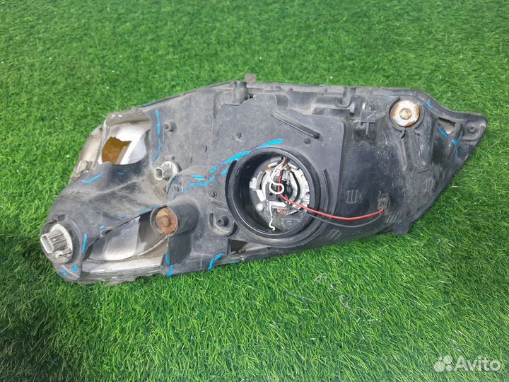 В наличии: Фара правая Honda Civic Ferio 3