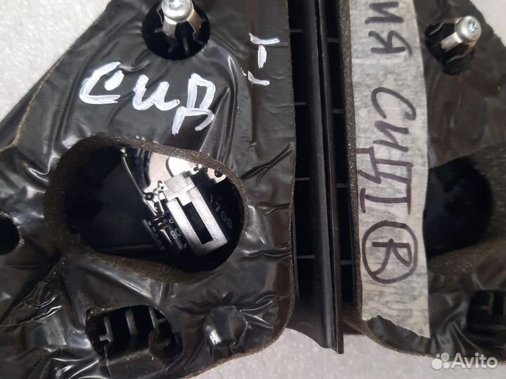 Треугольники в двери Кия cred ed