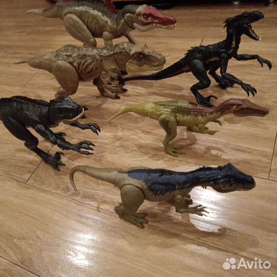 Динозавры jurassic world mattel. Цена средняя