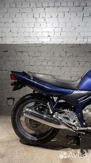 Yamaha xj600s
