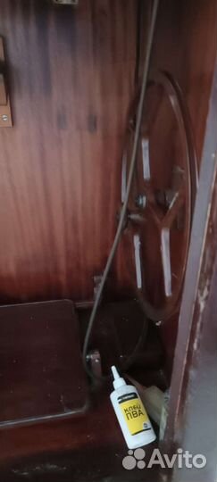 Швейная машинка ножная Хауман