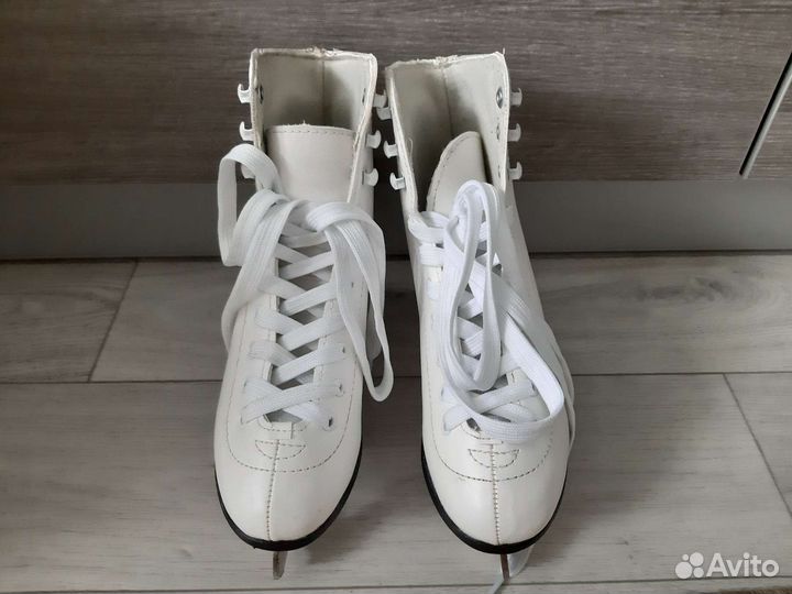 Коньки детские 35 размер