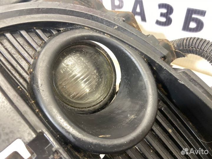 Фара противотуманная передняя Mitsubishi Lancer 9