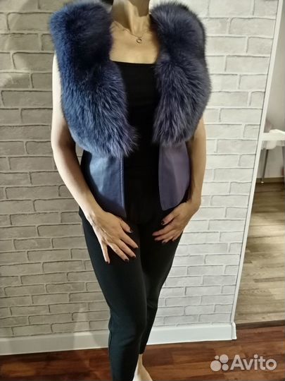 Продам меховой жилет