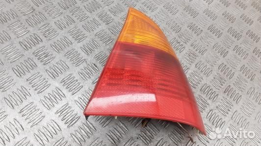 Фонарь задний правый BMW 3 E46 (7BE06MY01)