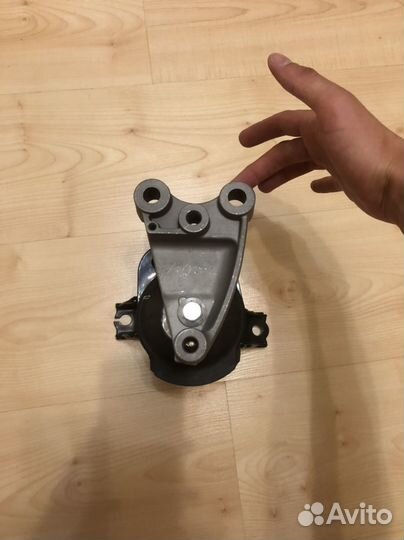 Опора двигателя honda civic 4d