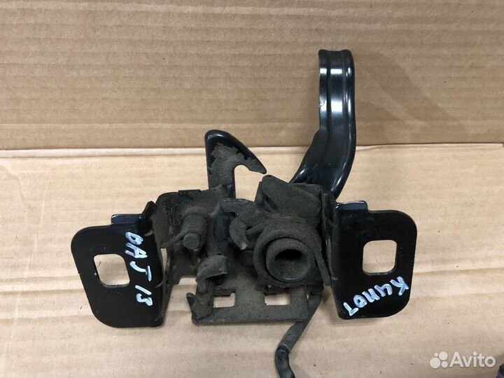 Замок капота Opel Astra j