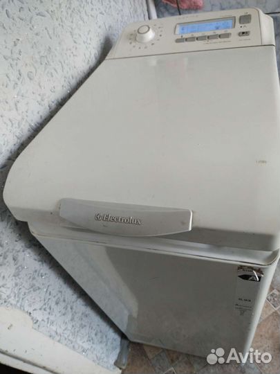 Стиральная машина Electrolux EWT10620W