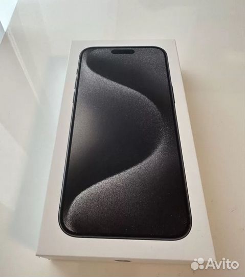 iPhone 15 Pro Max, 256 ГБ