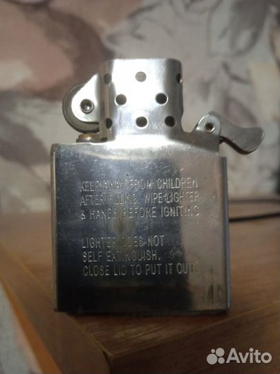 Зажигалка zippo