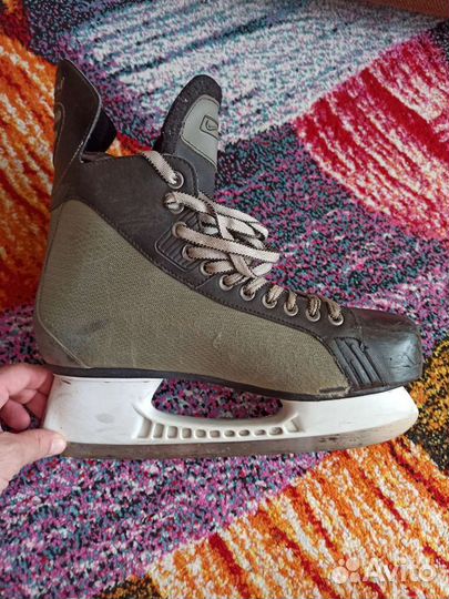 Хоккейные коньки bauer 44 размер