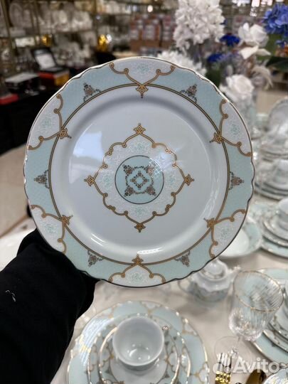 Чайно столовый сервиз на 12 персон