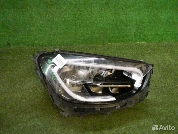 Фара правая Mercedes-Benz GLC