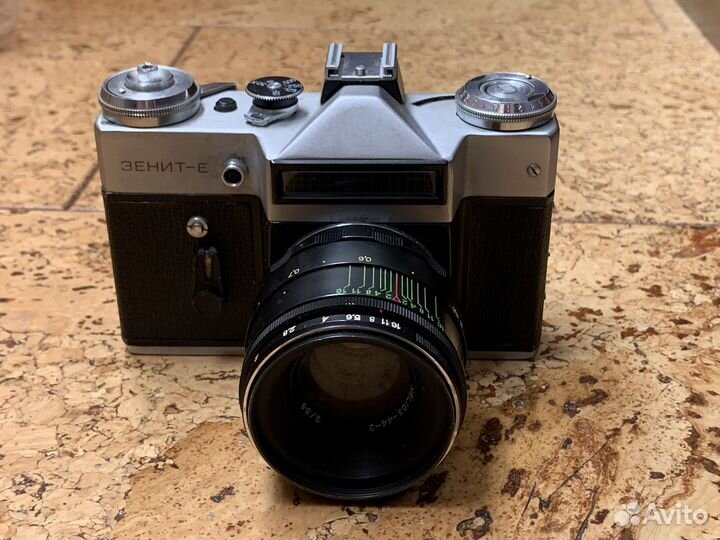 Плёночный фотоаппарат Зенит-Е