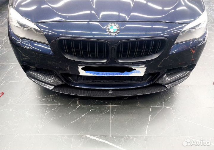 Губа переднего бампера под корбон BMW F10 Ф10 M5