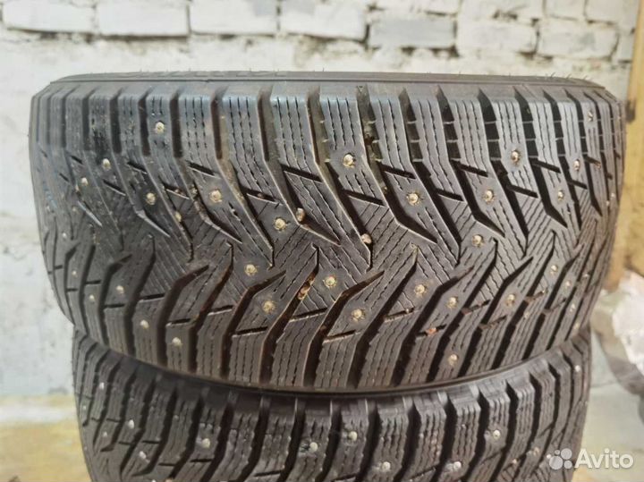 Kumho WinterCraft Ice WI31 225/45 R17 94T