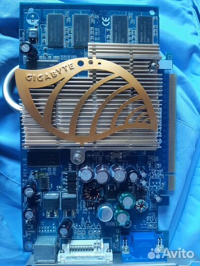 Видеокарта gigabyte