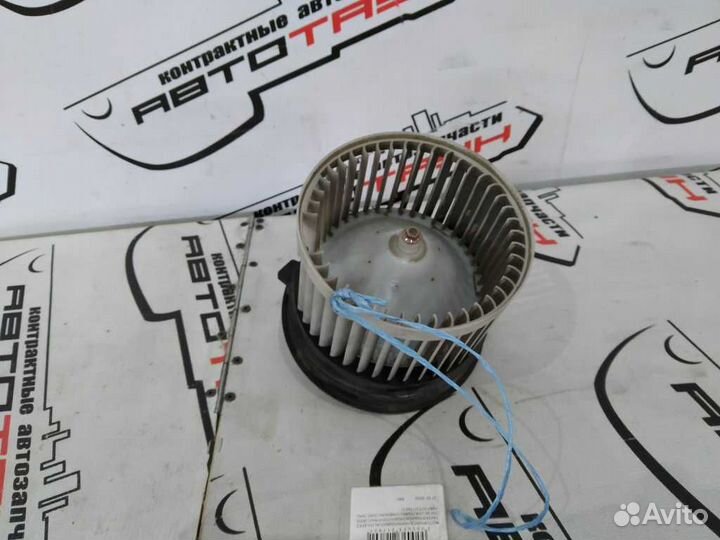 Моторчик печки nissan suzuki. lafesta landy qashqa