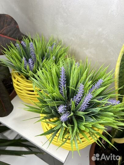 Искусственные цветы для интерьера