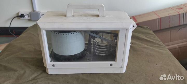 Барограф и гигрограф