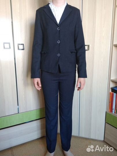 Школьная форма для девочки 146-152