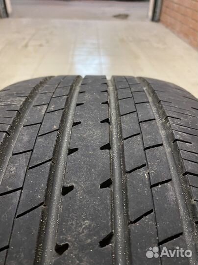 Bridgestone Turanza ER33 235/45 R18