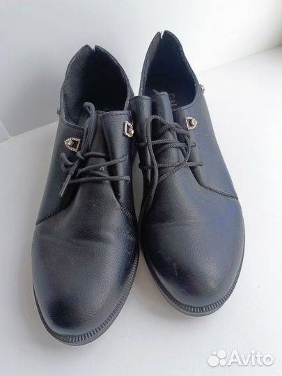 Туфли женские 39 размер
