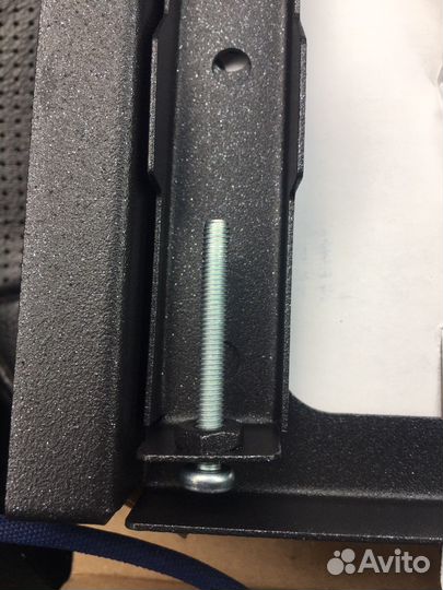 Кронштейн для телевизора на стену