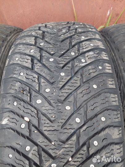 Nokian Tyres Hakkapeliitta 8 205/50 R17