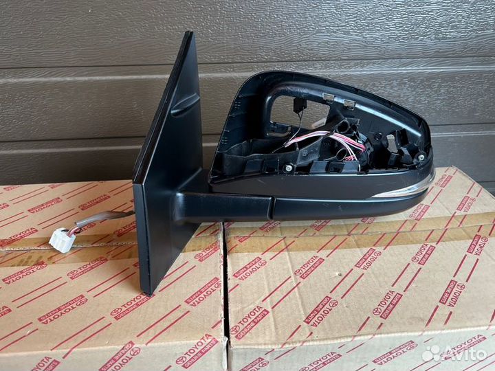 Зеркало заднего вида боковое Toyota Rav 2012-2018