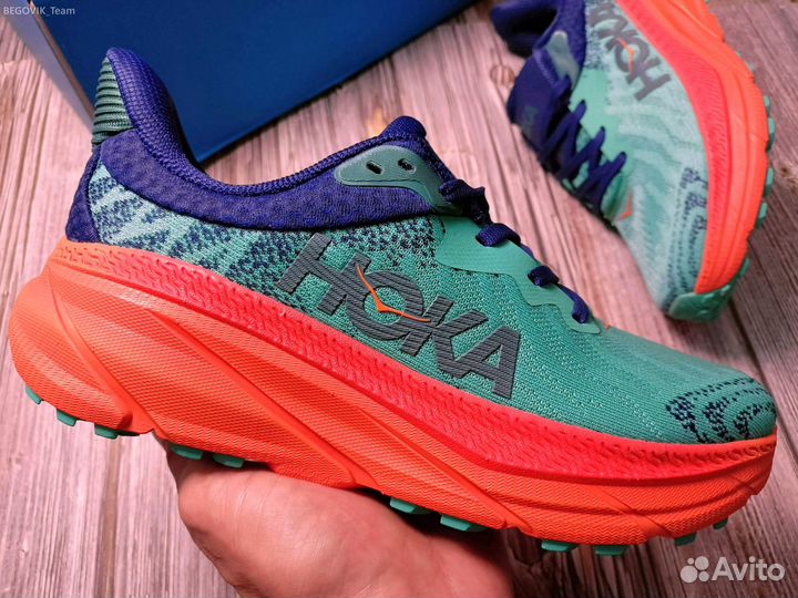Кроссовки для бега hoka challenger 7