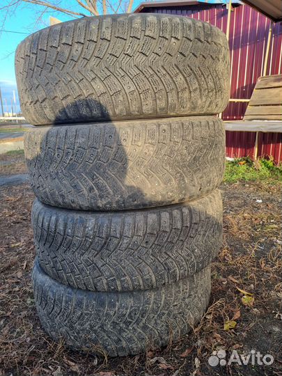 Michelin Latitude X-Ice North 3+ 235/55 R17