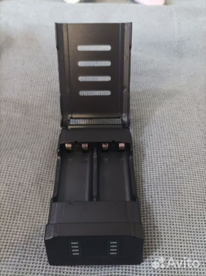 Кейс для зарядки батареек