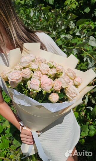 Доставка цветов и букетов