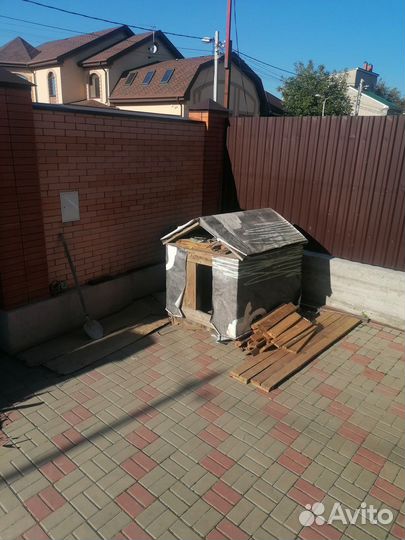 Будка для собаки