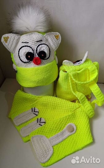 Шапка, шарф, рюкзак Зима