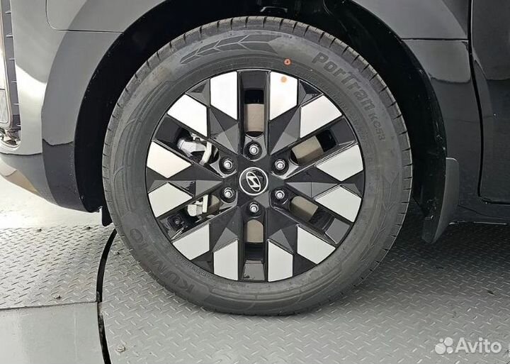 Hyundai Staria 2.2 AT, 2024, 171 км