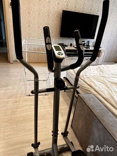 Эллиптический тренажер