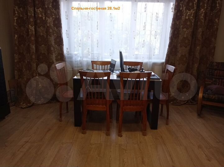 3-к. квартира, 108 м², 2/9 эт.