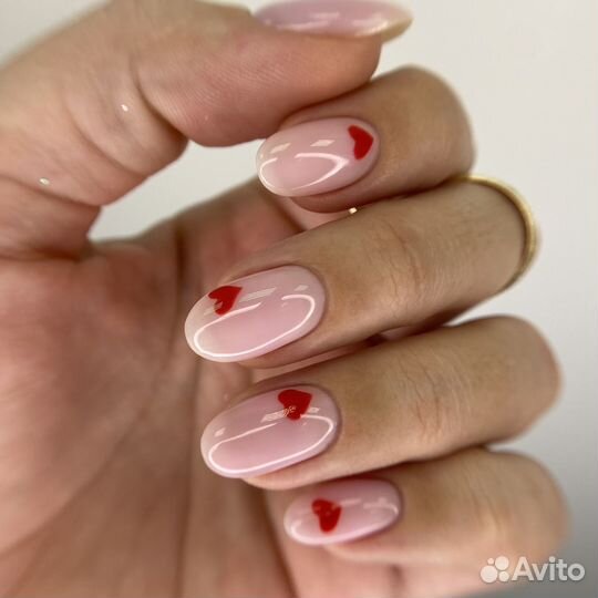 Маникюр, педикюр с покрытием гель-лак