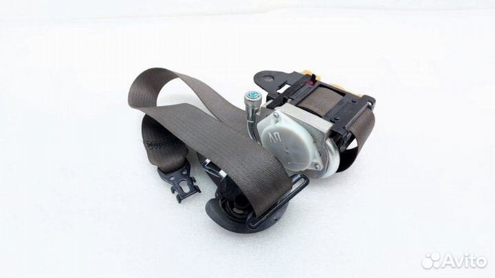 Б/У Б/У Ремень безопасности с пиропатроном