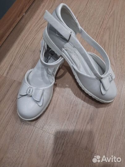 Туфли для девочки