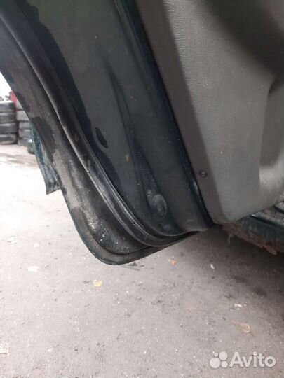 Задняя левая дверь kia sephia 2