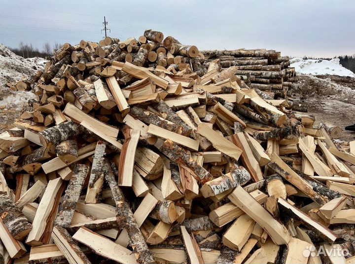 Дрова берёзовые колотые. Доставка от 5 куб